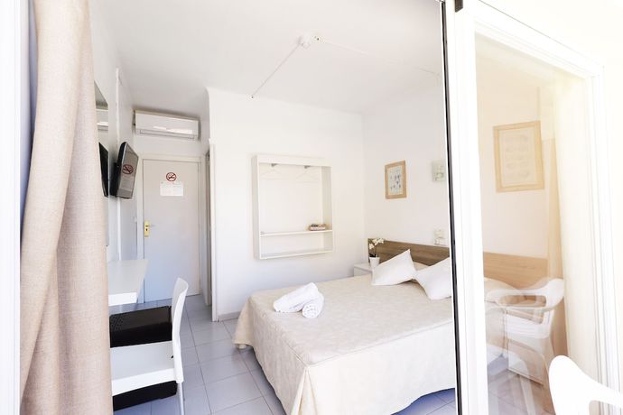 Imagen de la habitación del Hotel HR Gil - Adults Only. Foto 6