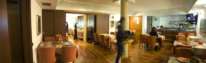 Imagen general del Hotel HR - Repubblica. Foto 15