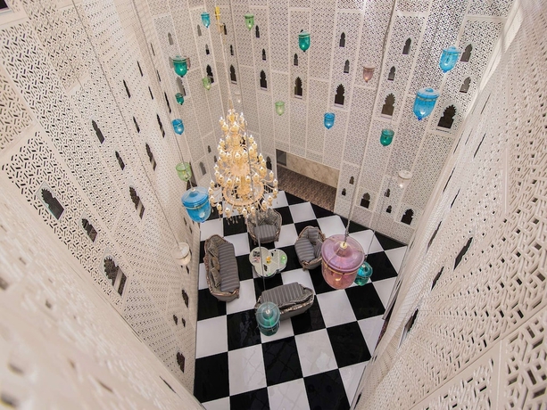 Imagen de los interiores del Hotel HRJ Sarovar Portico Indore. Foto 15
