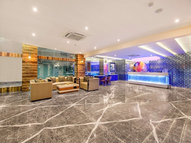 Imagen de los interiores del Hotel HRJ Sarovar Portico Indore. Foto 18