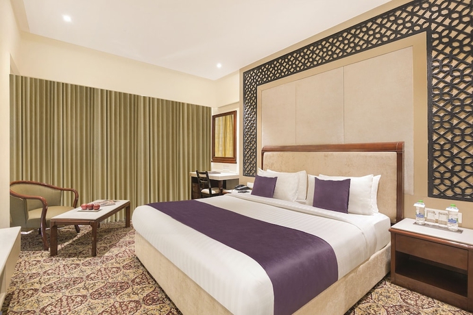 Imagen de la habitación del Hotel HRJ Sarovar Portico Indore. Foto 2