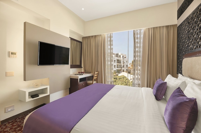 Imagen de la habitación del Hotel HRJ Sarovar Portico Indore. Foto 3