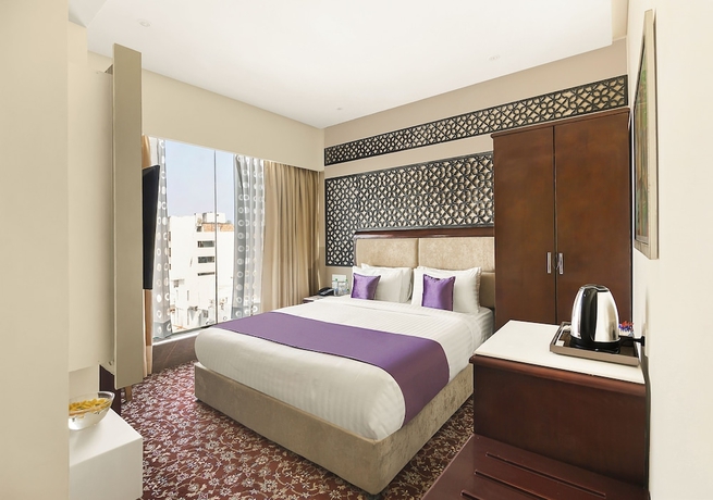 Imagen de la habitación del Hotel HRJ Sarovar Portico Indore. Foto 6