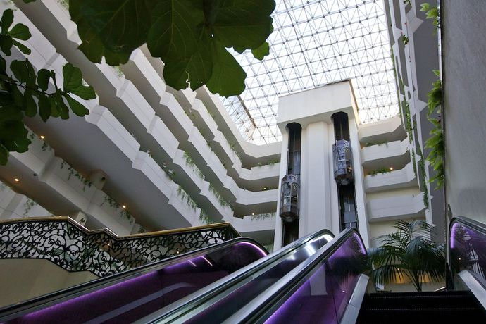 Imagen de los interiores del Hotel HS HOTSSON Leon. Foto 12