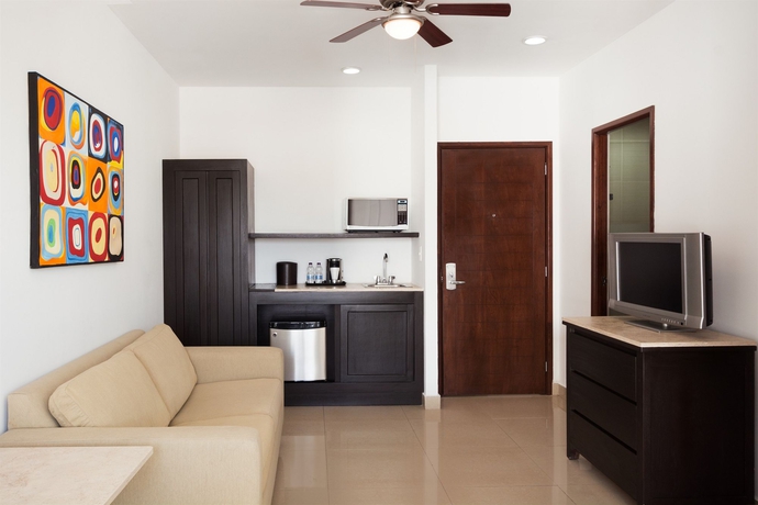 Imagen de los interiores del Hotel HS HOTSSON Smart Le&oacute;n Centro Max. Foto 12
