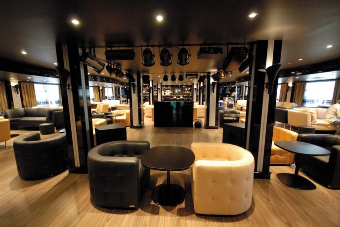 Imagen del bar/restaurante del Hotel HS Moondance from Luxor( Sat-Wed),or Aswan (Wed-Sat). Foto 2