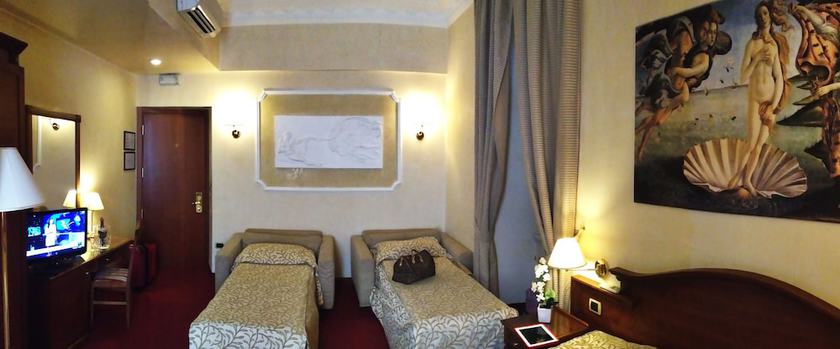 Imagen de la habitación del Hotel HS311. Foto 9