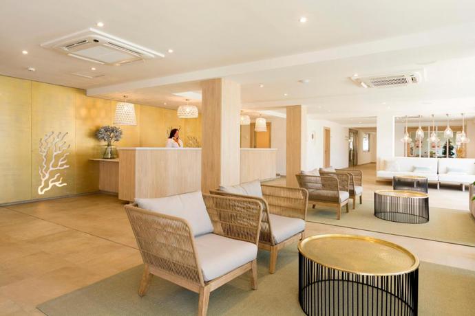 Imagen de los interiores del Hotel HSM Regana - Adults Only. Foto 14