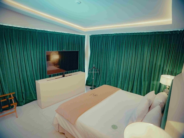 Imagen de la habitación del Hotel HT Deluxe Resort and SPA. Foto 4