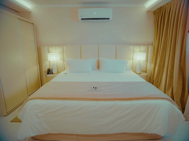 Imagen de la habitación del Hotel HT Deluxe Resort and SPA. Foto 14