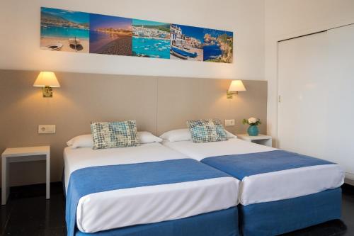 Imagen de la habitación del Hotel HTop Caleta Palace. Foto 9