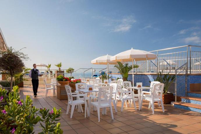 Imagen general del Hotel HTop Pineda Palace & Spa. Foto 15