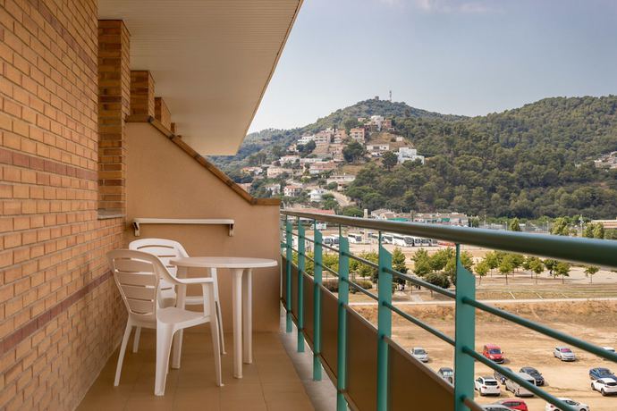 Imagen de la habitación del Hotel HTop Royal Sun Suites. Foto 15