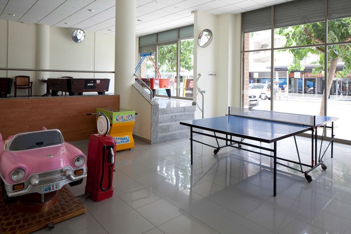 Imagen general del Hotel HTop Royal Sun Suites. Foto 4