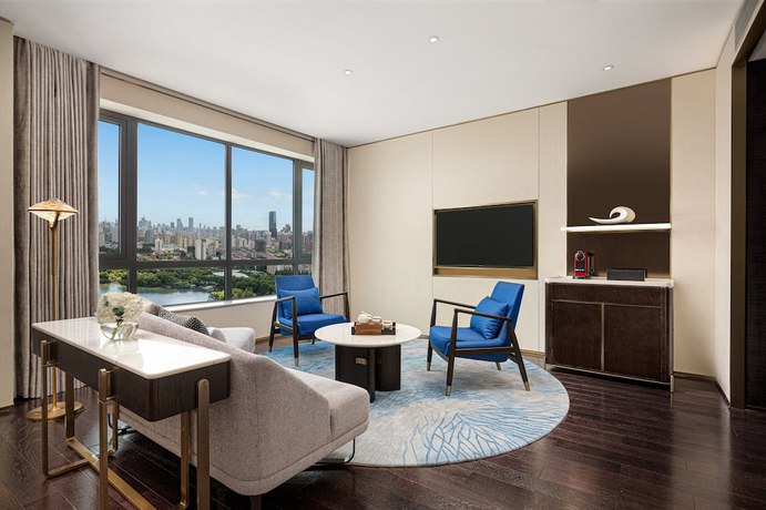 Imagen de la habitación del Hotel HUALUXE Shanghai Changfeng Park, an IHG. Foto 17