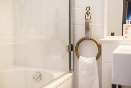 Imagen de la habitación del Hotel HUP. Foto 10