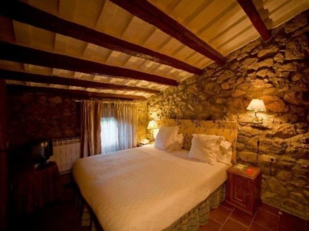 Imagen general del Hotel HUSA MONEST. SANT MARÇAL. Foto 10