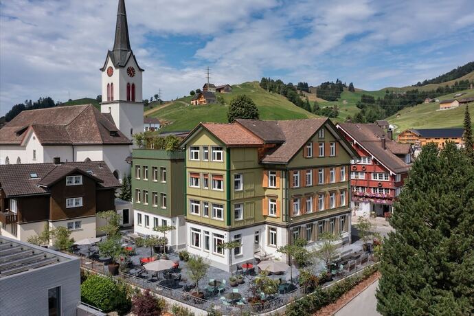 Imagen general del Hotel HUUS L&Ouml;WEN 1878. Foto 6