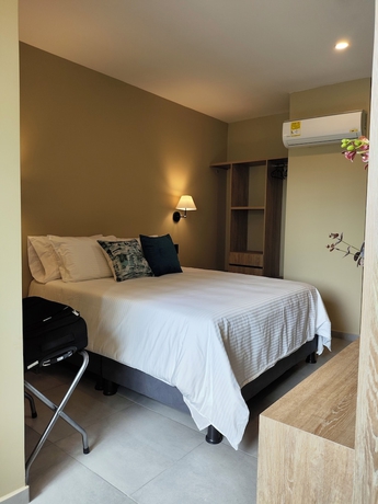 Imagen de la habitación del Hotel HVD Inn Cabecera. Foto 10