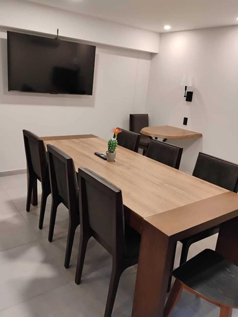 Imagen de los interiores del Hotel HVD Inn Cabecera. Foto 16