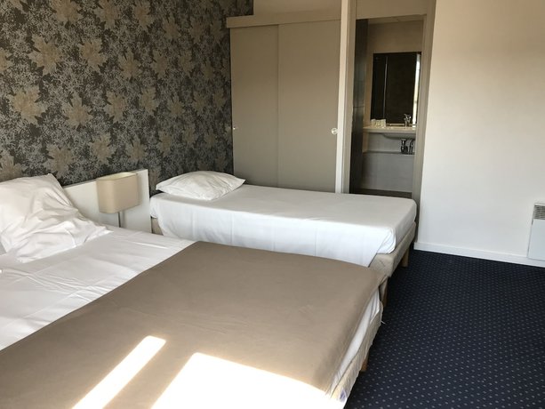 Imagen de la habitación del Hotel HYP. Foto 3