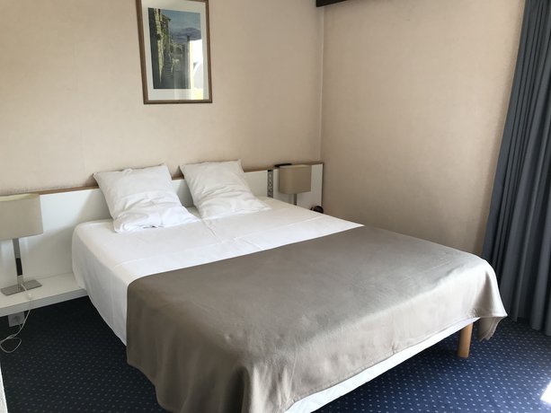 Imagen de la habitación del Hotel HYP. Foto 4