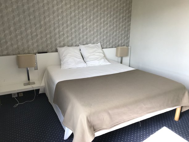 Imagen de la habitación del Hotel HYP. Foto 8