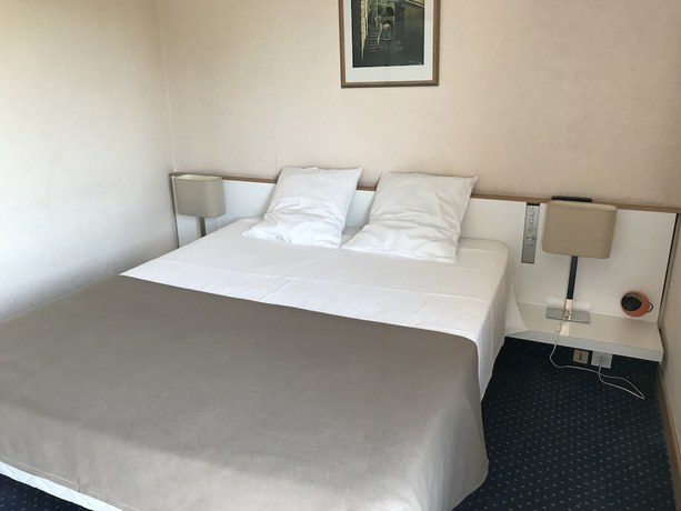 Imagen de la habitación del Hotel HYP. Foto 11