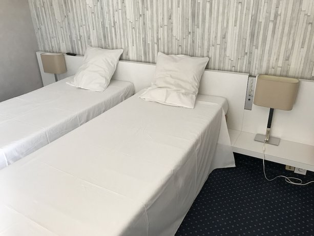 Imagen de la habitación del Hotel HYP. Foto 13