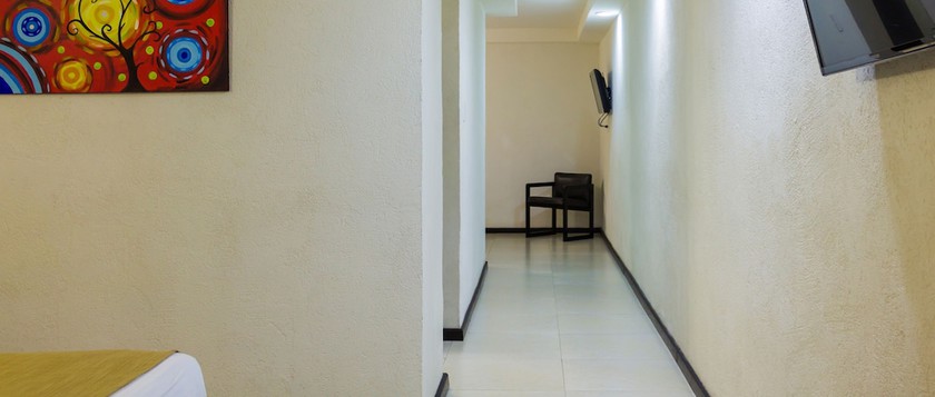 Imagen de la habitación del Hotel Ha. Foto 2