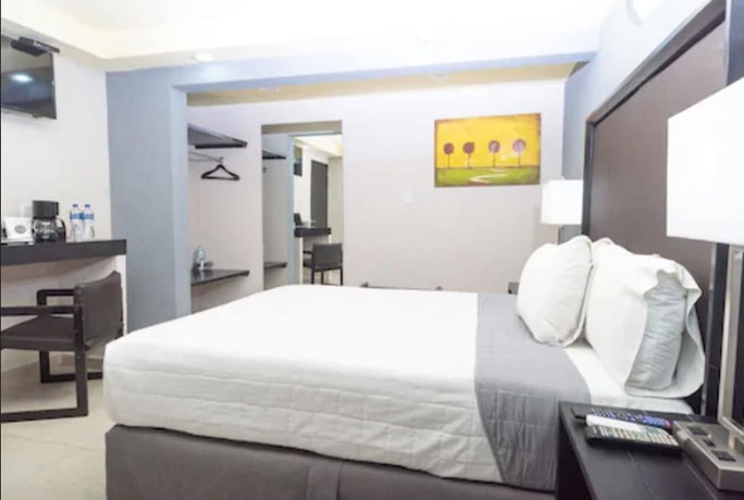 Imagen de la habitación del Hotel Ha. Foto 4