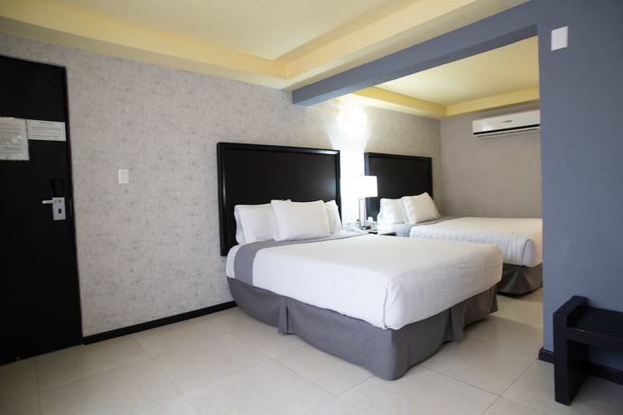 Imagen de la habitación del Hotel Ha. Foto 9