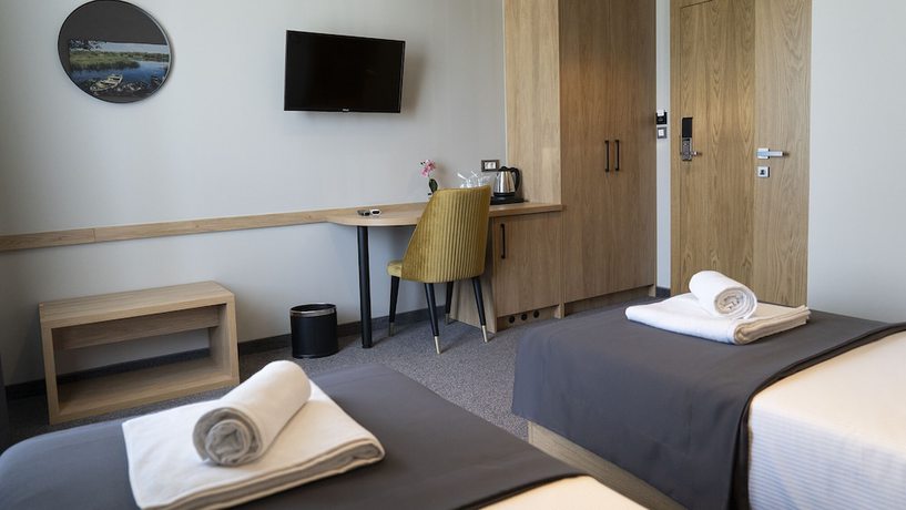 Imagen de la habitación del Hotel Ha Mostar. Foto 9