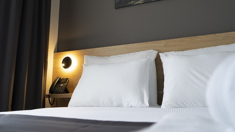 Imagen de la habitación del Hotel Ha Mostar. Foto 15