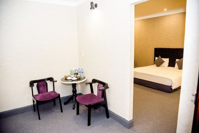 Imagen de la habitación del Hotel Ha Trinh. Foto 2