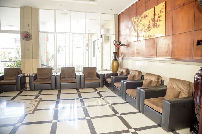Imagen de los interiores del Hotel Ha Trinh. Foto 11