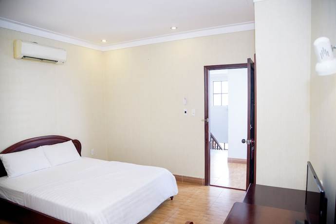 Imagen de la habitación del Hotel Ha Trinh. Foto 9