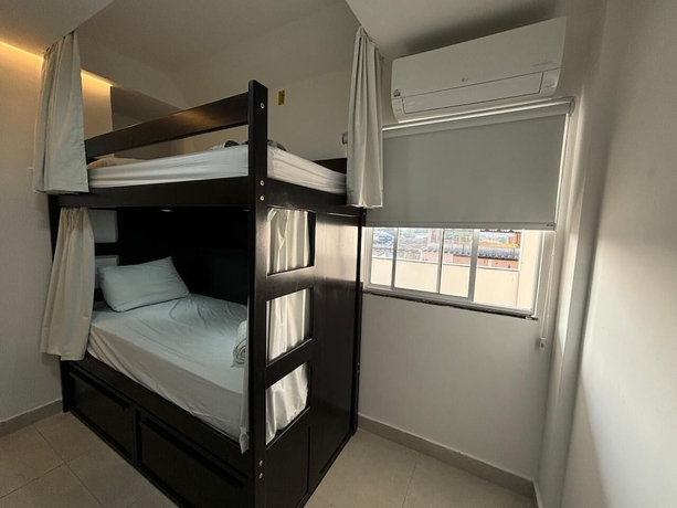 Imagen de la habitación del Hotel H&aacute;z Portuguesa. Foto 9