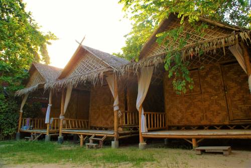 Imagen de la habitación del Hotel Haad Chao Phao Resort, Ko Pha Ngan. Foto 7
