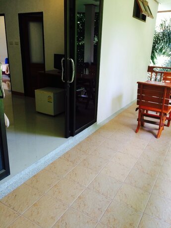 Imagen de la habitación del Hotel Haad Yao Villa. Foto 18