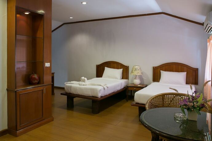 Imagen general del Hotel Haadrin Resort. Foto 8
