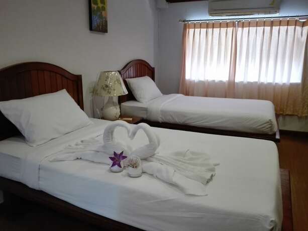 Imagen general del Hotel Haadrin Resort. Foto 11