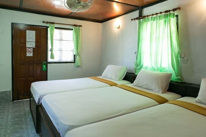 Imagen de la habitación del Hotel Haadrin Resort. Foto 21