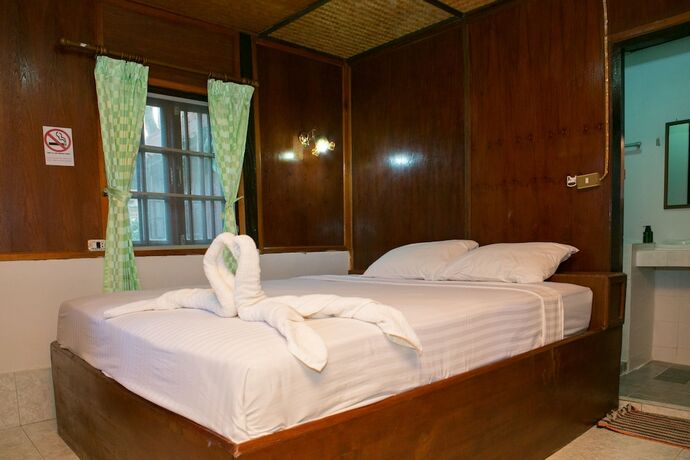 Imagen de la habitación del Hotel Haadrin Resort. Foto 25