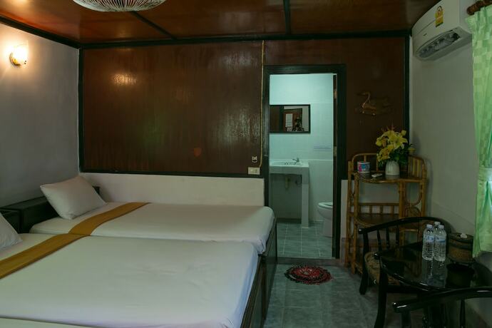 Imagen de la habitación del Hotel Haadrin Resort. Foto 32