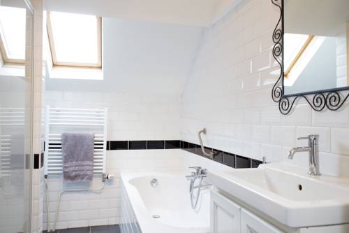 Imagen de la habitación del Hotel Haarlem Hotelsuites. Foto 4