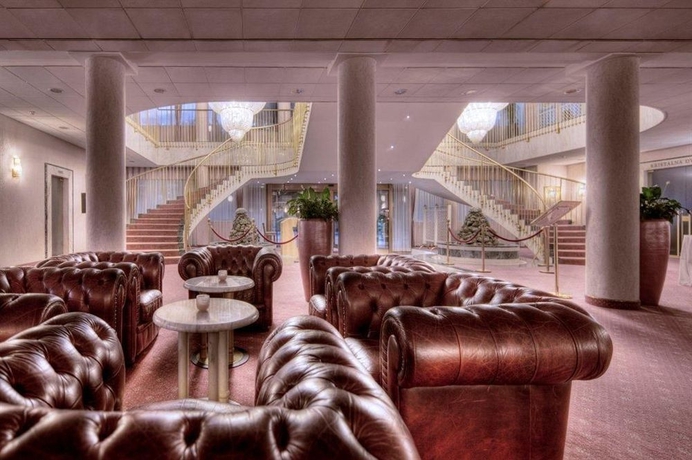 Imagen de los interiores del Hotel Habakuk. Foto 8