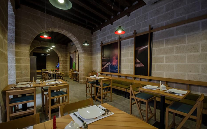 Imagen del bar/restaurante del Hotel Habana 612. Foto 2