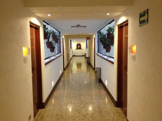 Imagen de los interiores del Hotel Habana, Ciudad de M&eacute;xico. Foto 15