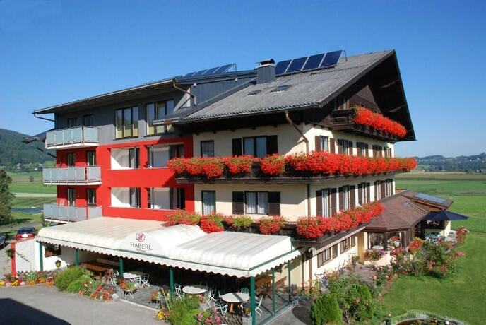 Imagen general del Hotel Haberl am Attersee. Foto 3